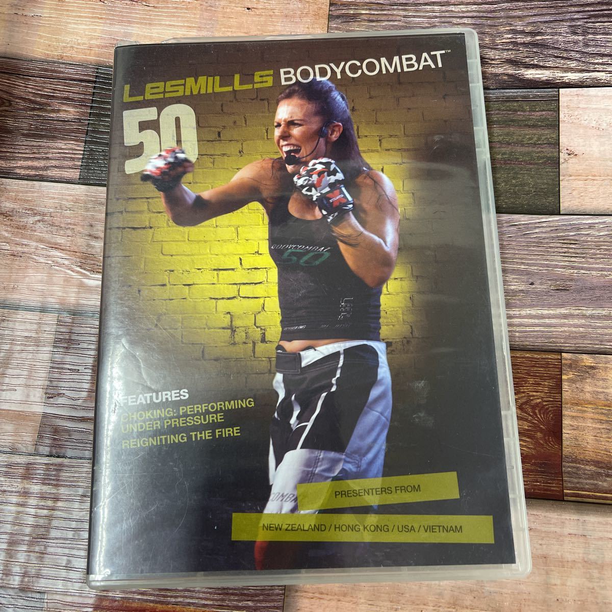 50 * less Mill z*Lesmills*DVD*CD equipped * used *BodyCombat50 * body combat * English ko Leo Note * box . scratch equipped *3 point set 