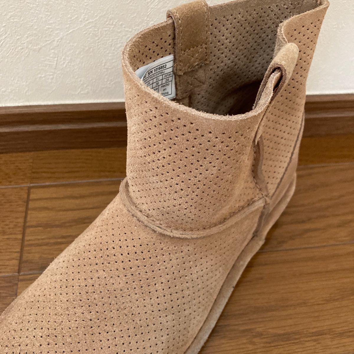 UGG アグ ショートブーツ サイズ7|PayPayフリマ