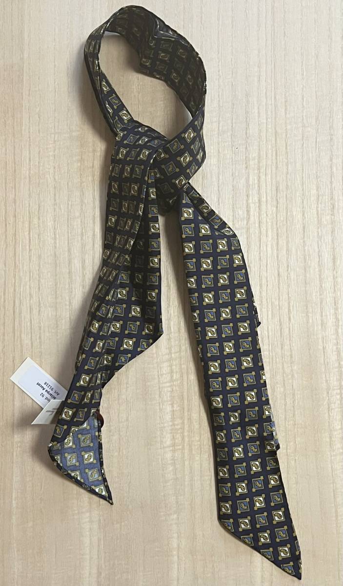 [ unused goods ]Atto Vannucci at Van nchi scarf stole car rupa Ascot fine pattern pattern navy Classic Italy made men's 