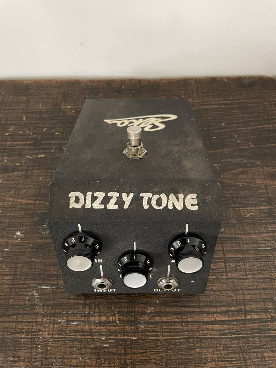 Elka Dizzy Tone 1967/1968 - Vintage Fuzz Pedal! 楽器、器材 Elka Dizzy Tone 1967/1968 - Vintage Fuzz Pedal! 楽器、器材