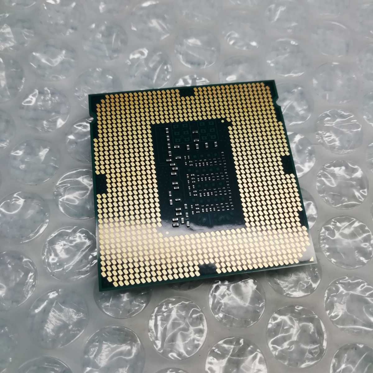 Intel　Core i5 4590　CPU　SR1QJ　FCLGA1150　BIOS起動確認済　3枚セット【中古、ジャンク扱】_画像3