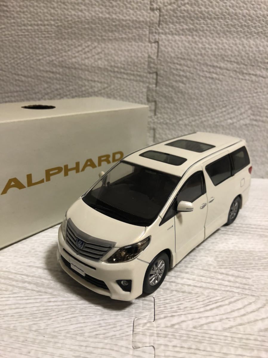 1/30 トヨタ アルファード ALPHARD 後期 カラーサンプル 非売品