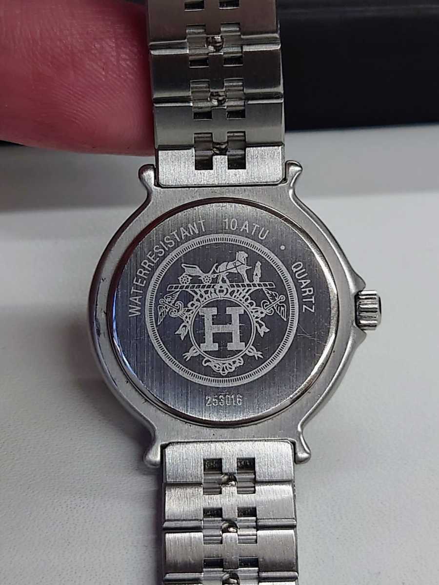 エルメス HERMES キャプテンニモ シルバー文字盤 ローマン クォーツ-