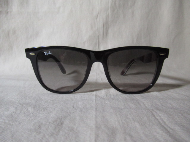 Ray Ban WAYFARER　サングラス　新品　レイバン　ウェイファーラー　スモークグラデーションレンズ　RB-2140-F　1318/3A_画像9