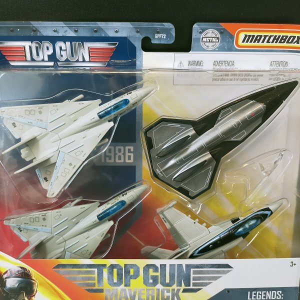 1円スタート マッチボックス トップガン マーヴェリック 4機&空母