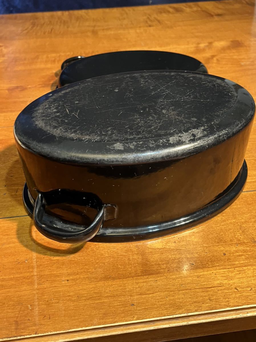 838 ホーロー鍋　輸入品　楕円形　両手鍋 洋食器　アンティーク　レトロ_画像7