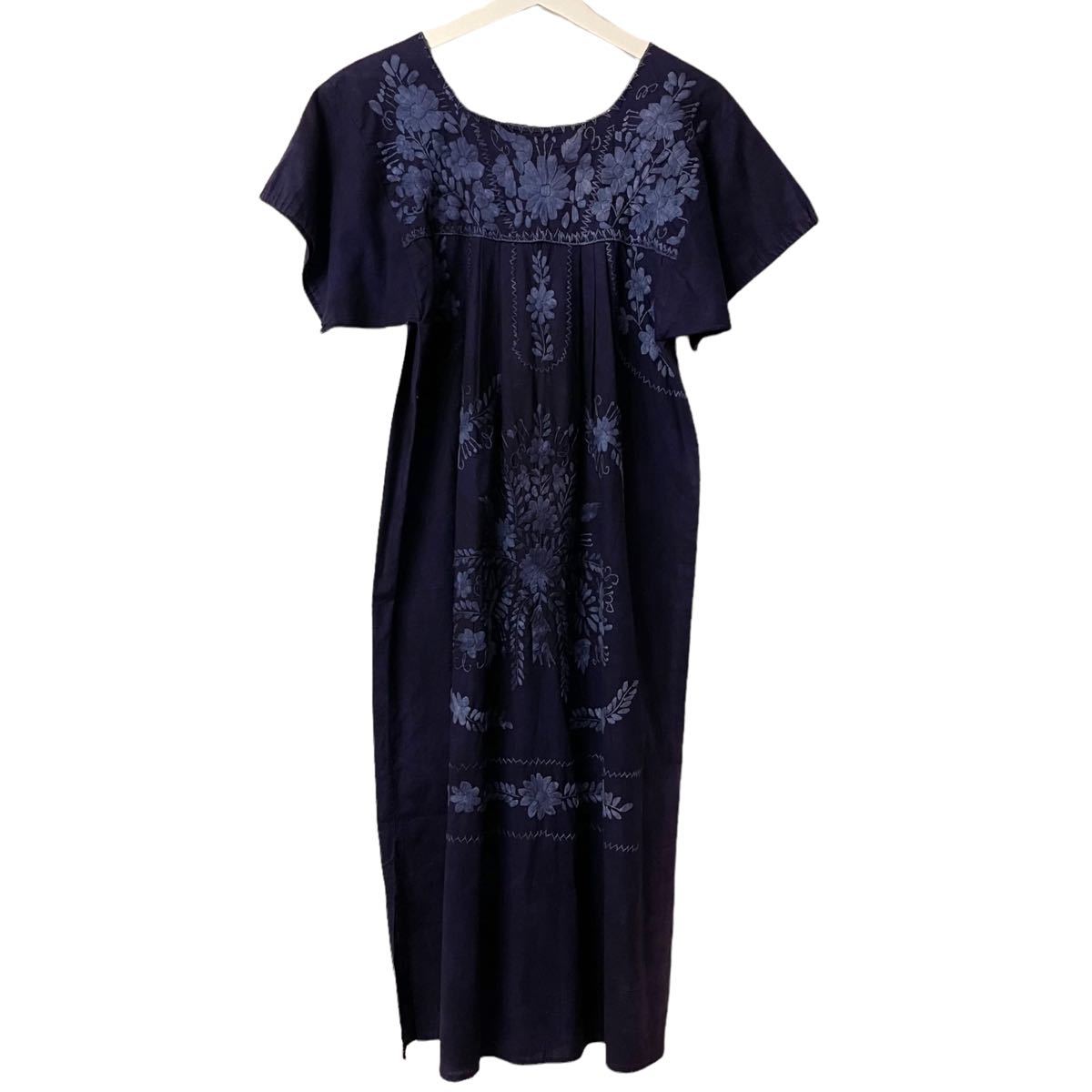 Mサイズ OLD Mexican Indigo Dress Hand Embroidery