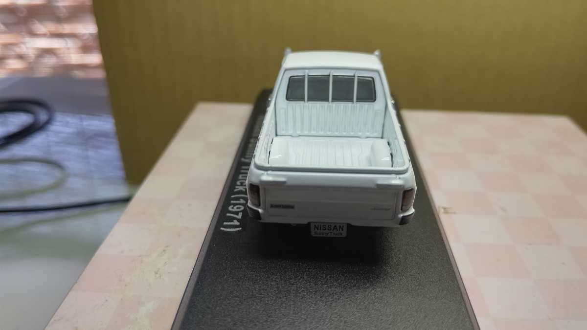 100円スタート Nissan Sunny Truck 1971年 日産 サニー トラック スケール 1/43 国産名車コレクション_画像5