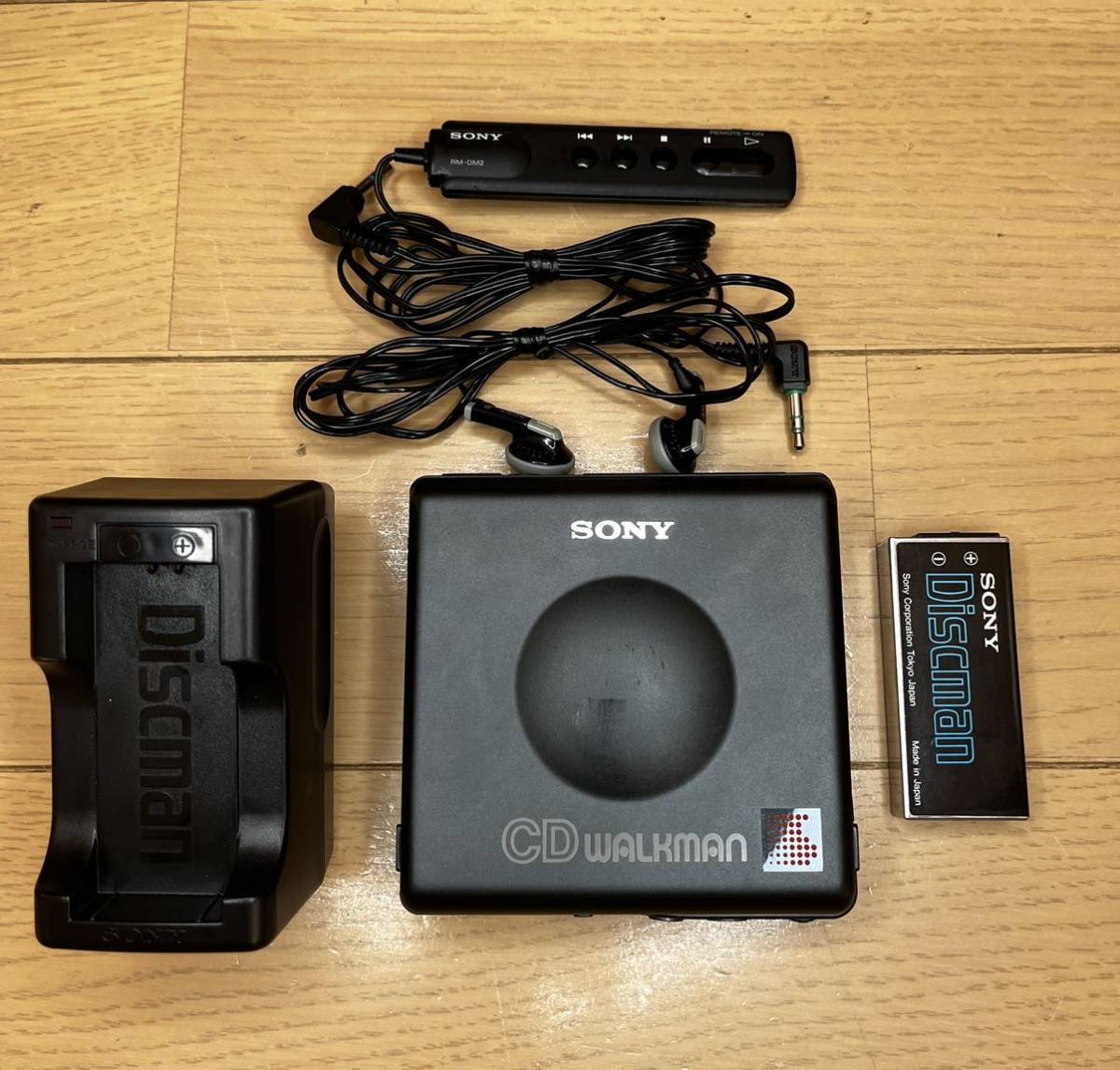 送料無料!【極上品☆完品】SONY WALKMAN D-82 CD英語教材リンガフォン