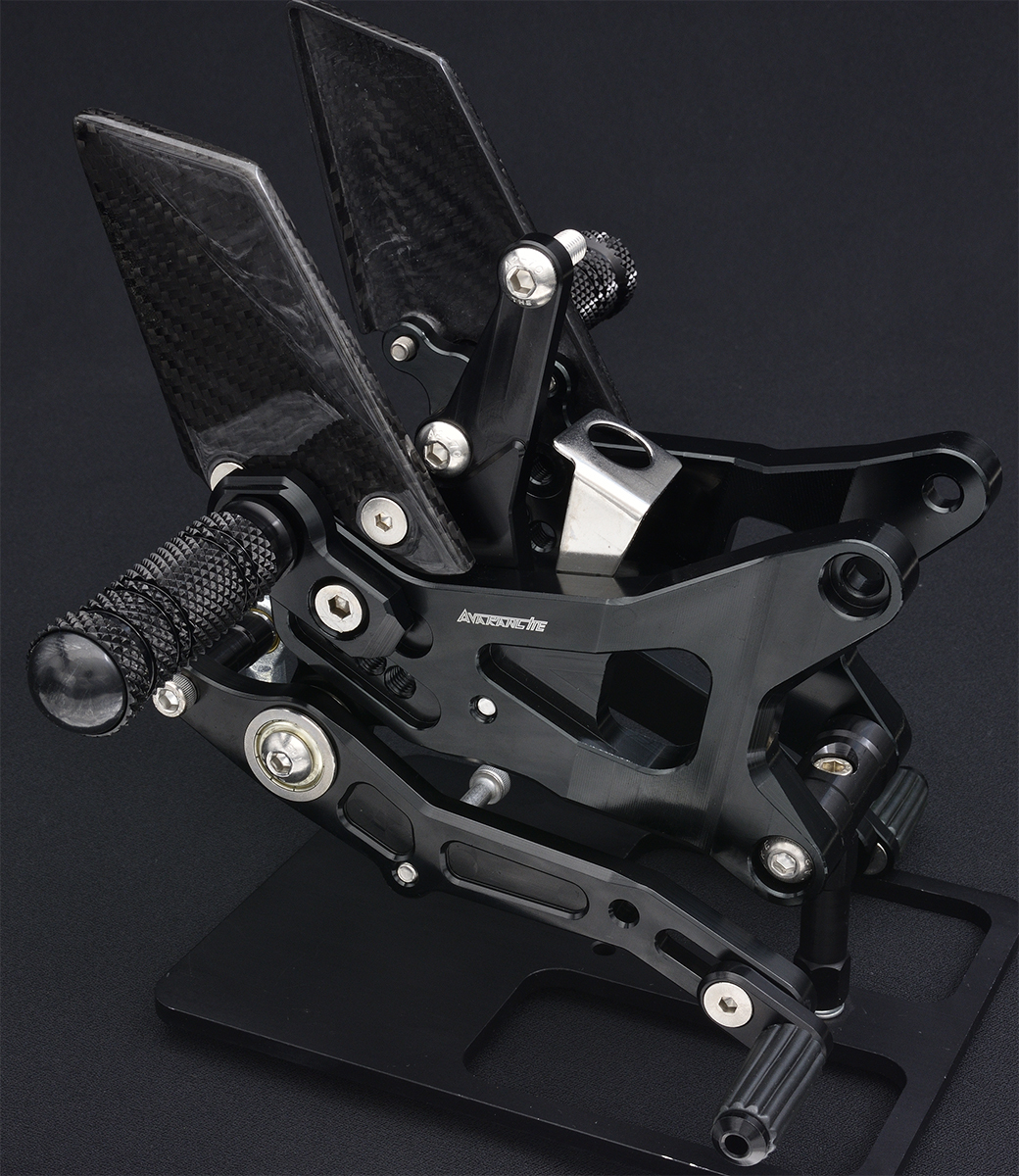 ZX-10R ZX10R 16-用 KQS&ABS対応バックステップ rearsets 3D Carbon Black_画像2