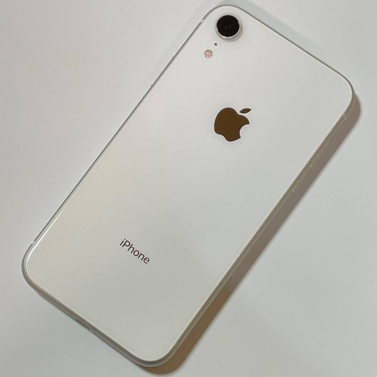 感謝報恩 iPhone XR White 64 GB Softbank SIMフリー - スマートフォン本体