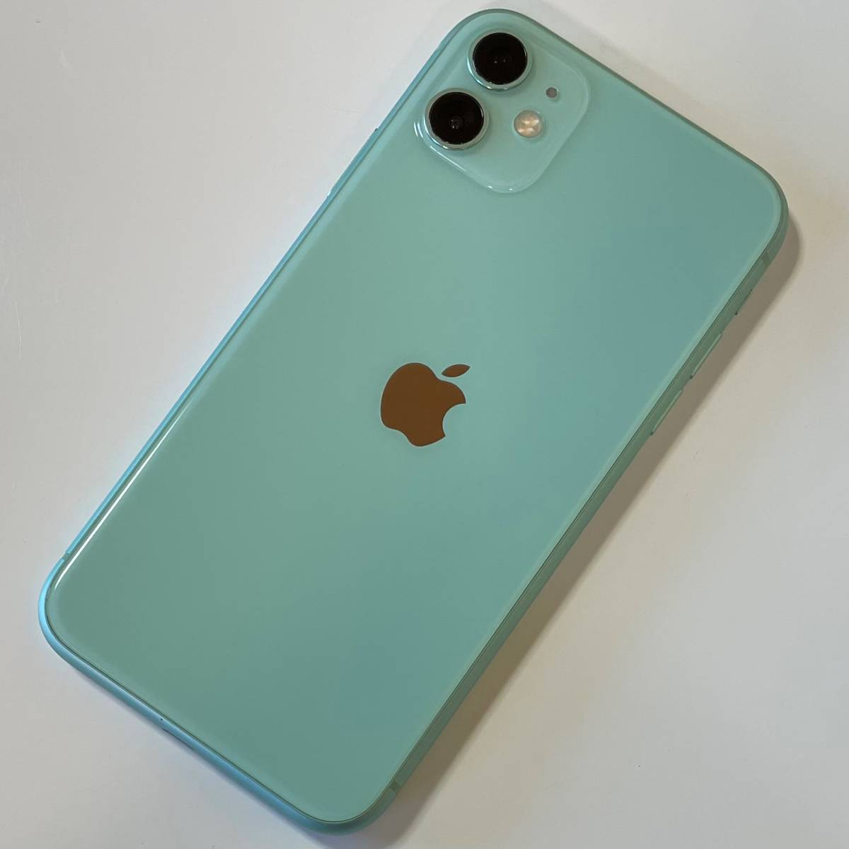 SIMフリー iPhone 11 グリーン 64GB MWLY2J/A バッテリー最大容量81