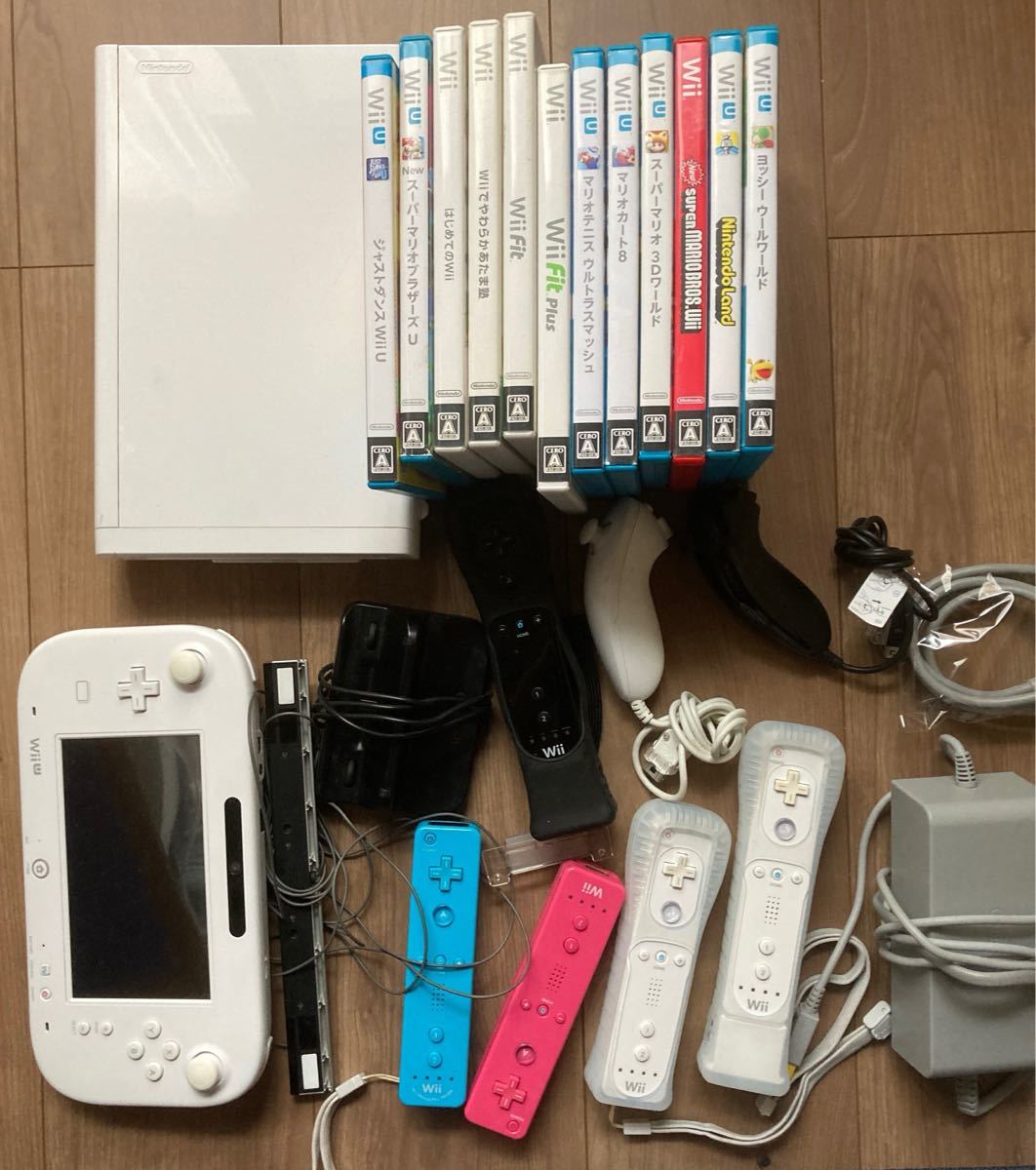 wii u 32GB 本体　ソフト１２本　コントローラー４本　ヌンチャク2個　その他付属品　現状品