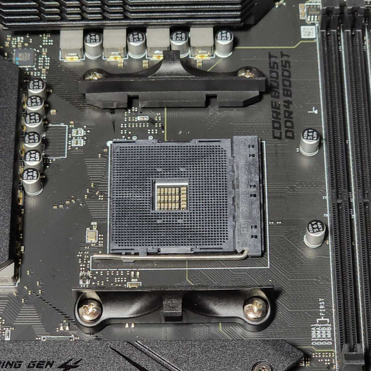 MSI MPG B550 GAMING PLUS IOパネル一体型 Socket AM4 ATX MSI MPG B550 GAMING PLUS IOパネル一体型 Socket AM4 ATX