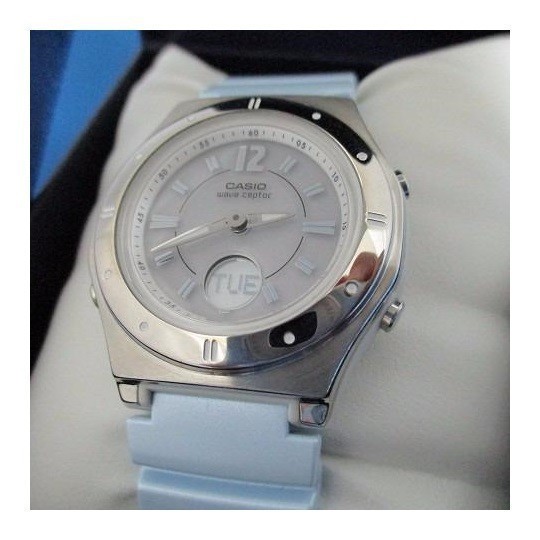 【カシオ】 ウェーブセプター 新品 腕時計 ブルー LWA-M142-2AJF 電波ソーラー 未使用品 レディース 女性 CASIO