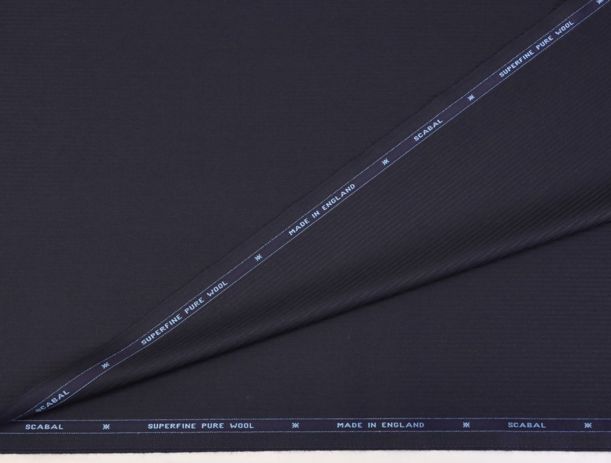 ■スキャバル社「トルネード」・艶々の濃紺ロンドンストライプ風・スーパーファインで仕立て映え良し・生地価格１８万円・長さ3.3m_画像4