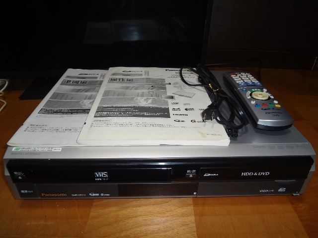 Panasonic DIGA HDD搭載 VHS一体型 ハイビジョン DVDレコーダー DMR 
