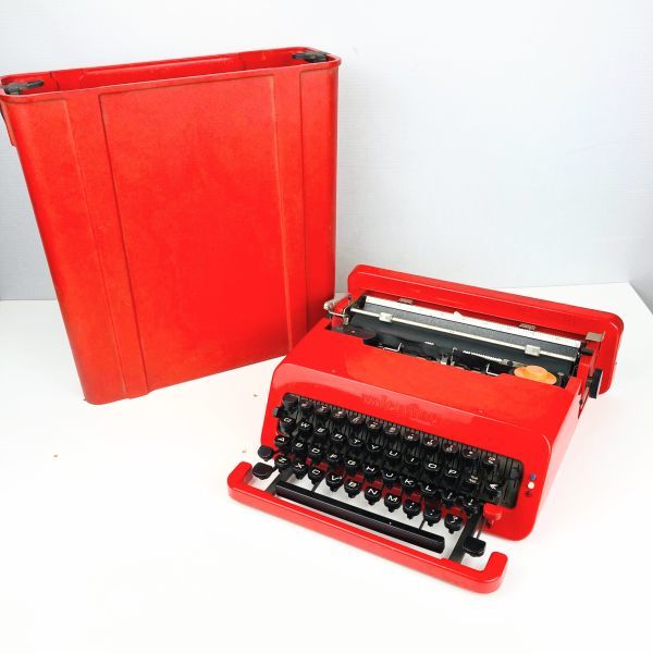セット送料無料 ☆Olivetti Valentine オリベッティ タイプライター