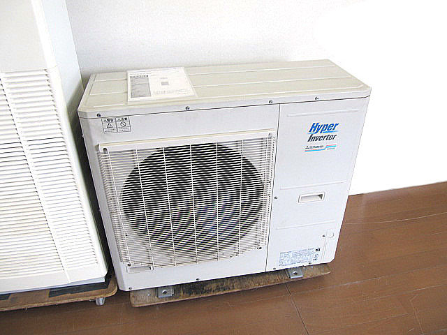 品/現状品 2018年製 三菱重工 業務用エアコン FDFV805H5S ハイパーインバーター 床置形 3馬力 シングル 標準型 三相200V(床置型)|売買されたオークション情報、yahooの商品情報をアーカイブ公開 - オークファン(aucfan.com) 品/現状品 2018年製 三菱重工 業務用エアコン FDFV805H5S ハイパーインバーター 床置形 3馬力 シングル 標準型 三相200V(床置型)|売買されたオークション情報、yahooの商品情報をアーカイブ公開 - オークファン(aucfan.com)