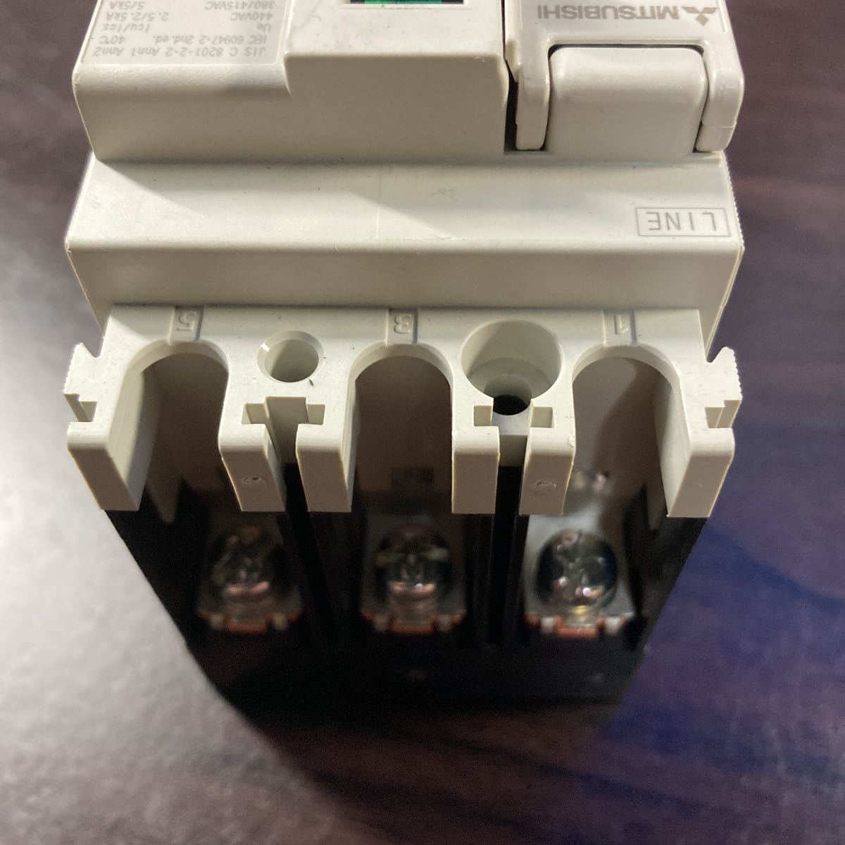 三菱電機 漏電遮断機 NV32-SVF 3P 10A 30mA 三菱 ブレーカー ELB 三菱電機 漏電遮断機 NV32-SVF 3P 10A 30mA 三菱 ブレーカー ELB