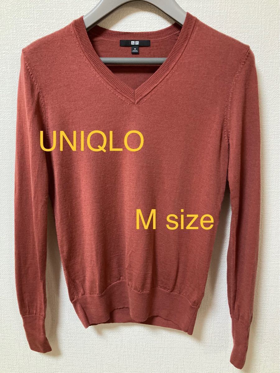 【中古品】UNIQLO（ユニクロ）　 Vネックセーター　ピュアニューウール100%  Mサイズ