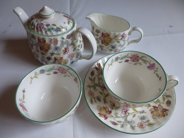 MINTON ミントン HADDON HALL ティーポット 美品 コップセット 【メール便不可】 MINTON ミントン ハドンホール カップ&ソーサー 新品未使用 6客 食器