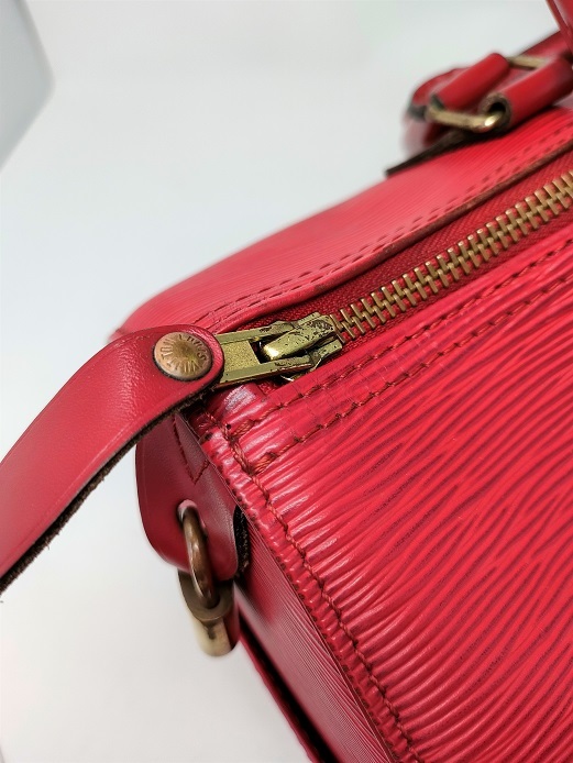 中古 ルイヴィトン スピーディ30 エピ レッド M59022 ボストンバッグ 赤 Louis Vuitton_金具部分にややサビ等みられます