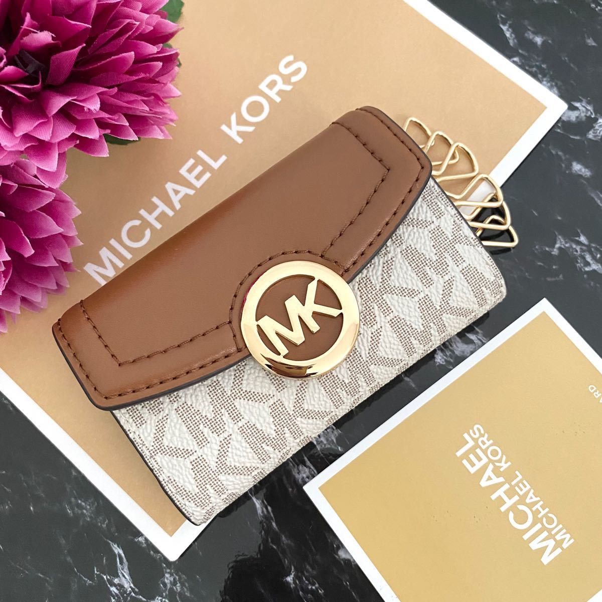 新品》MICHAEL KORS マイケルコース キーケース 小物 ホワイト 白-