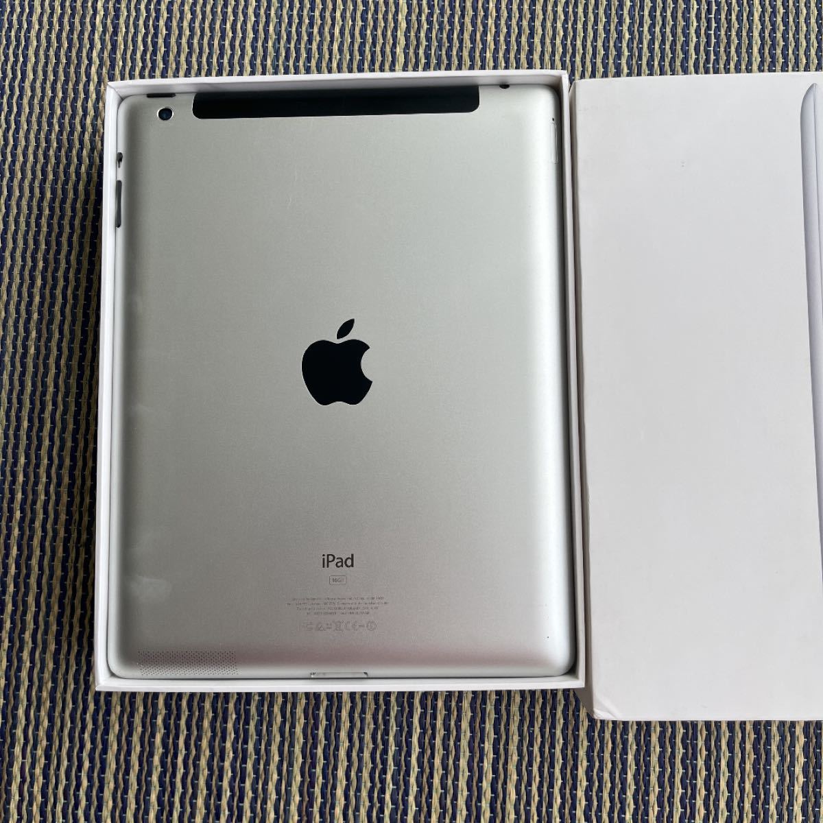 Apple iPad3 Wi-Fi+Cellular16GB 完動品