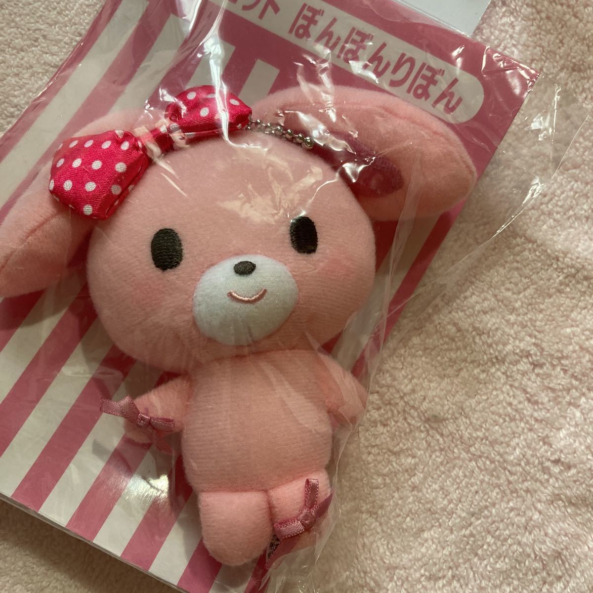 メーカー直売 n 656 サンリオ 自販機 くじ マスコット ぼんぼんりぼん ☆サンリオ☆ ボンボンリボンちゃんマフラー