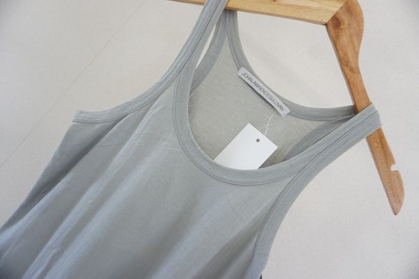  click post possible [ prompt decision ]JOHN LAWRENCE SULLIVAN John Lawrence sali van tank top cashmere . light gray series size :34[759259]