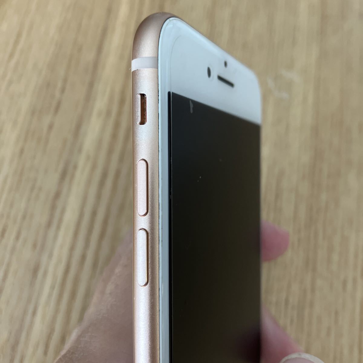 iPhone Apple iPhone8 64GB SIMフリー SIMロック解除 ゴールド 完済