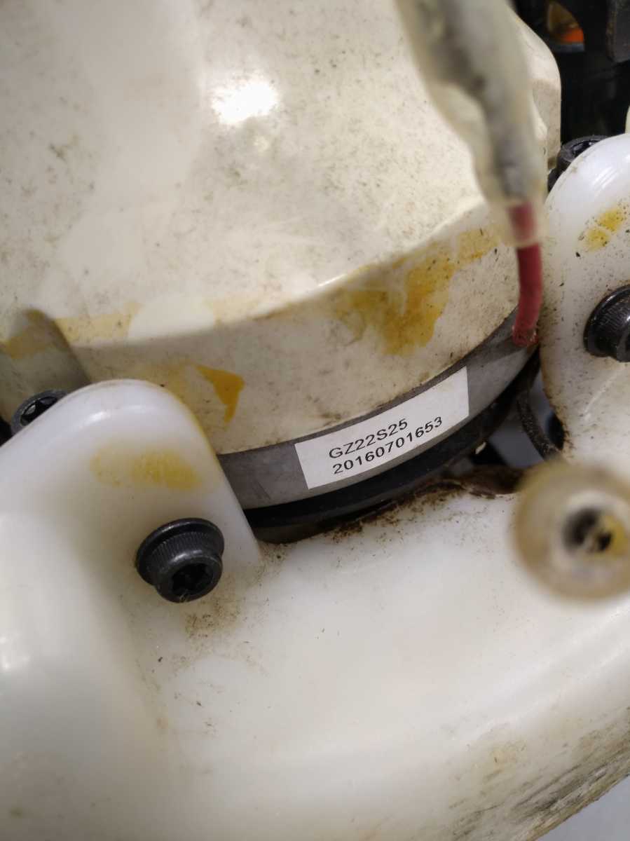 RYOBI リョービ 刈払機 EKK-2620 エンジン本体 草刈機 農業 農業機械 農機具 ジャンク 動作未確認 エンジンのみ 部品取り 8