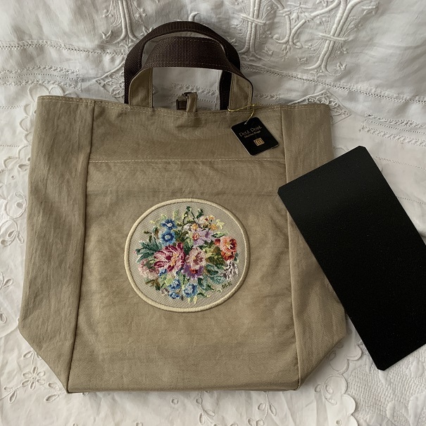 クリアランス超特価 新品◎ 久家道子 最高級ハンドバッグ シルクキャンバス プチポアン刺繍 ハンドバッグ