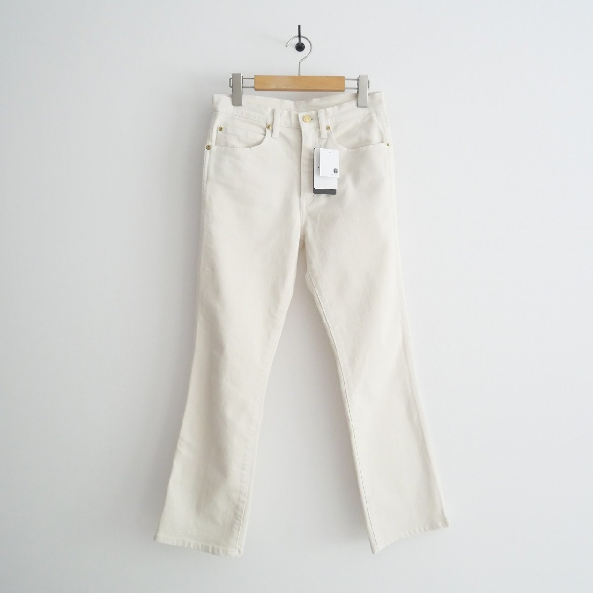 新品本物 2021 2208-0025 / デニム Denim Cropped / ドゥーズィーエム