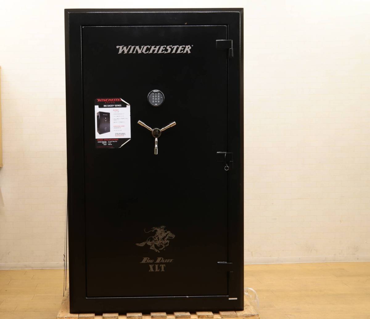 K032813K exhibition goods fire-proof safe WINCHESTER SAFE direct receipt limitation (pick up) Nagoya city . mountain district delivery un- possible 