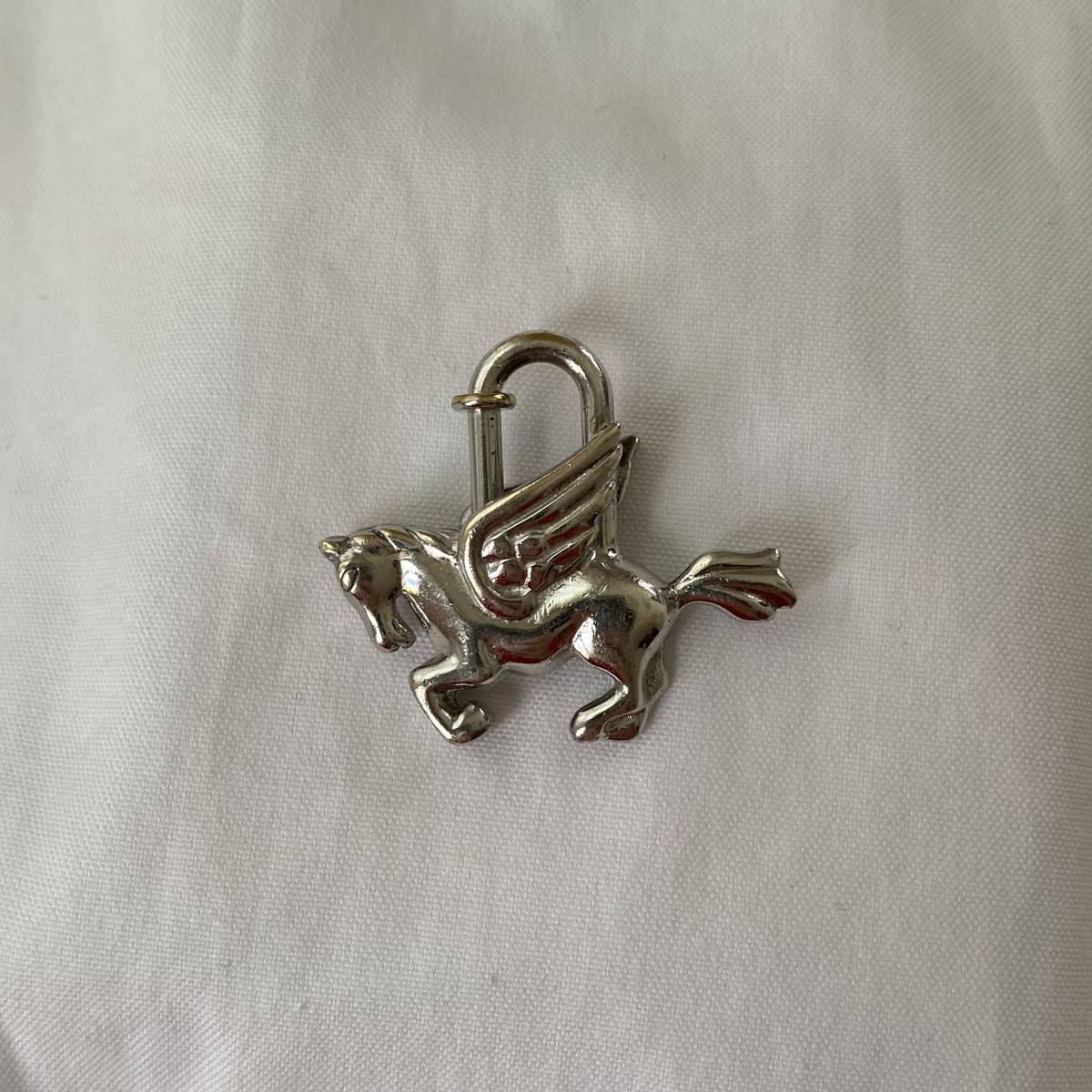 エルメス カデナ ペガサス シルバー HERMES | clayleb.com