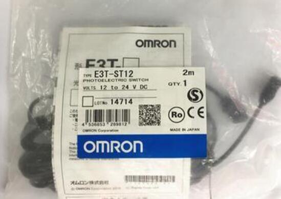 ★新品★10個セット　OMRON/オムロン E3T-ST12 アンプ内蔵形光電センサ 保証付き