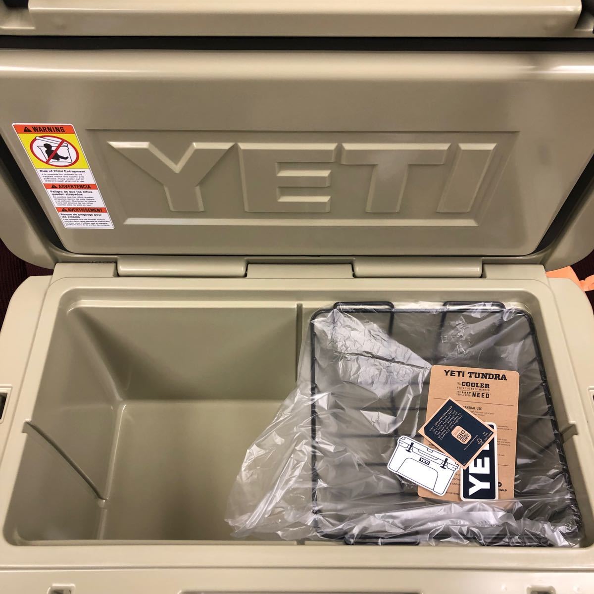 ☆新品☆ Yeti イエティ クーラー タンドラ tundra 65 タン　クーラーボックス COOLER 