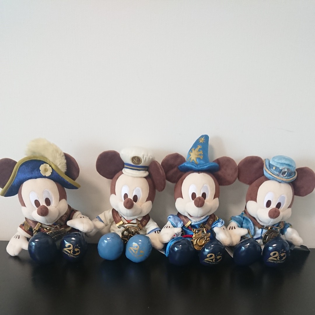 スプリングヴォヤッジ ディズニーシー 【新品】ディズニーシー 20周年 シェリーメイ ぬいぐるみ 4体セット ぬいぐるみバッジ アクセサリー付き ダッフィー