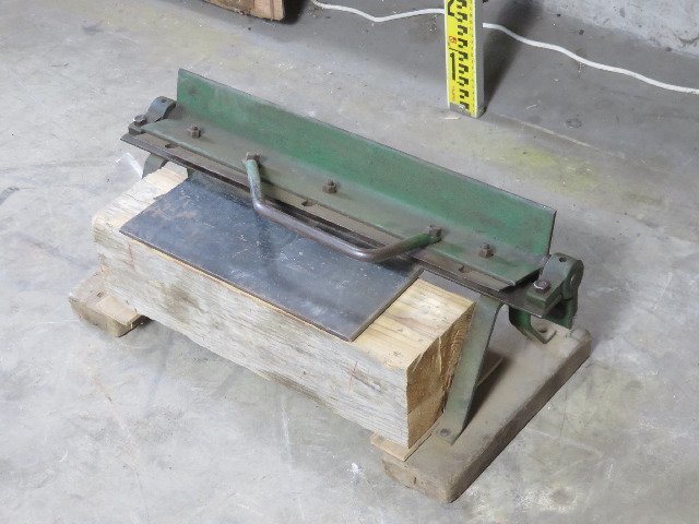 1円スタート!】手動式 アングルバッタ 板金折曲機 折り曲げ機 ハゼ