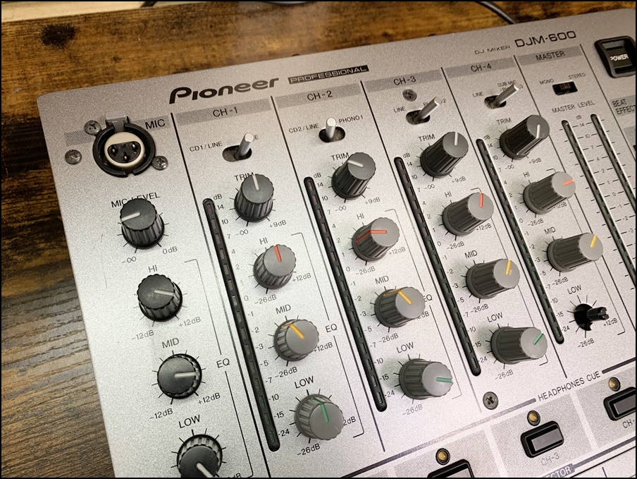 ☆Pioneer/パイオニア【DJM-600】ザ・プロフェッショナル・ディー