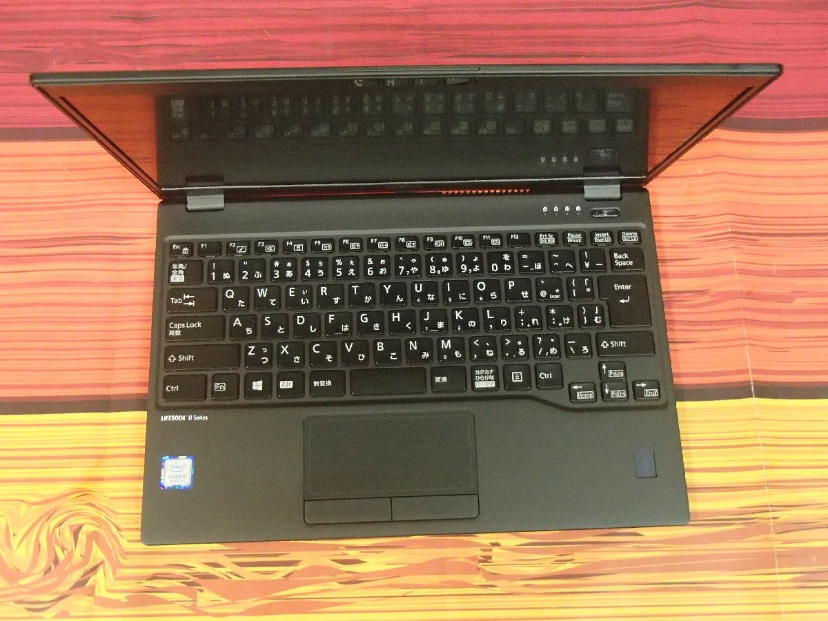 ○Fujitsu LIFEBOOK U939/B○Core i5-8365U/メモリ 8GB/SSD 256GB/13.3