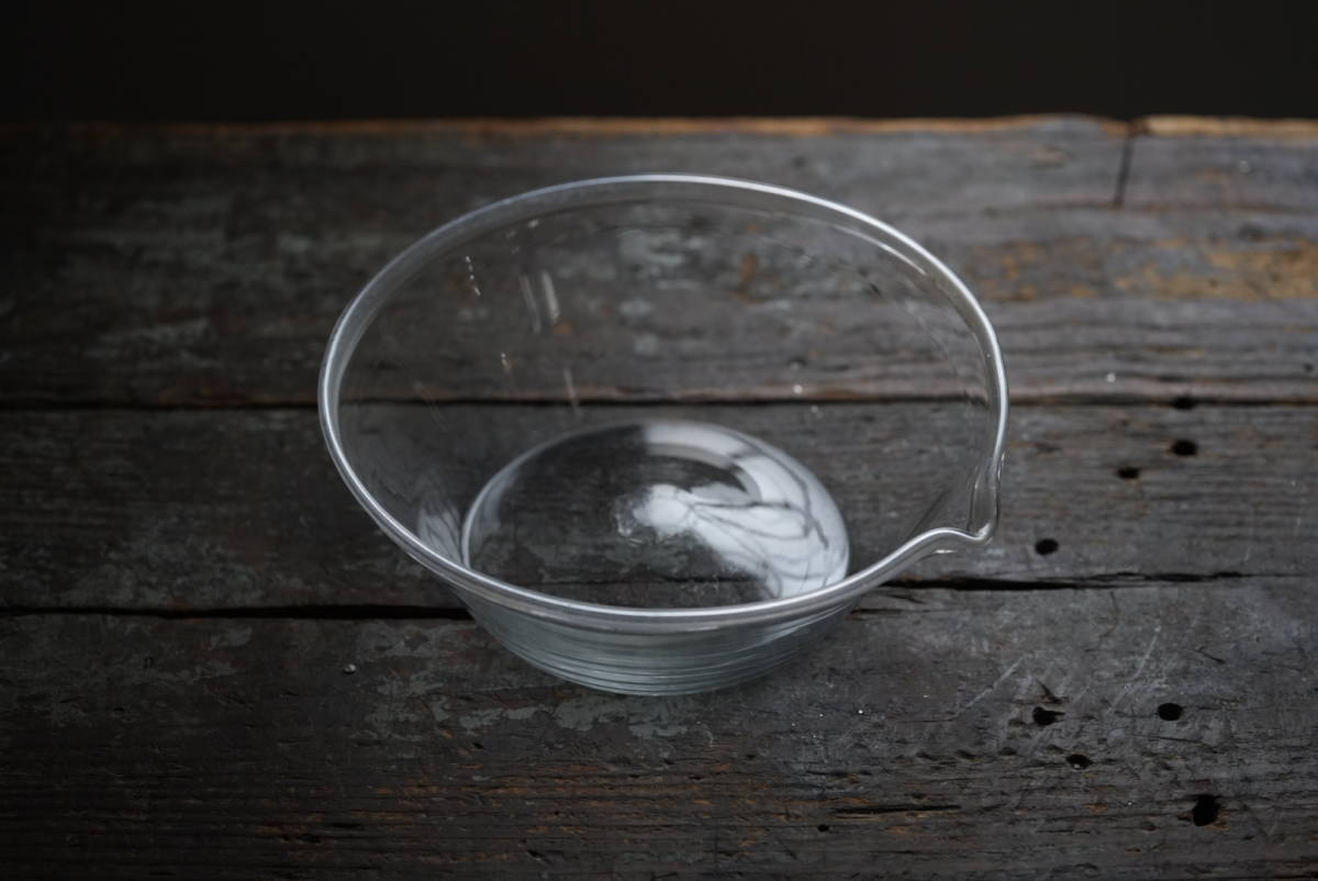 古い手吹きガラスの片口鉢 / 19世紀・スウェーデン / 硝子