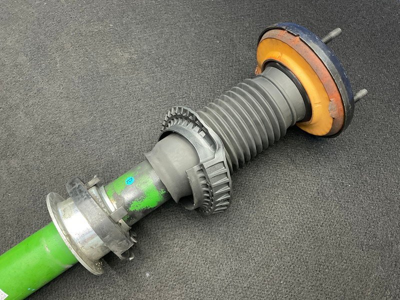 JG010 J439A Jaguar XKR coupe left rear shock absorber / suspension attaching *7W83 18080 AA [ animation equipped ]0 * prompt decision *