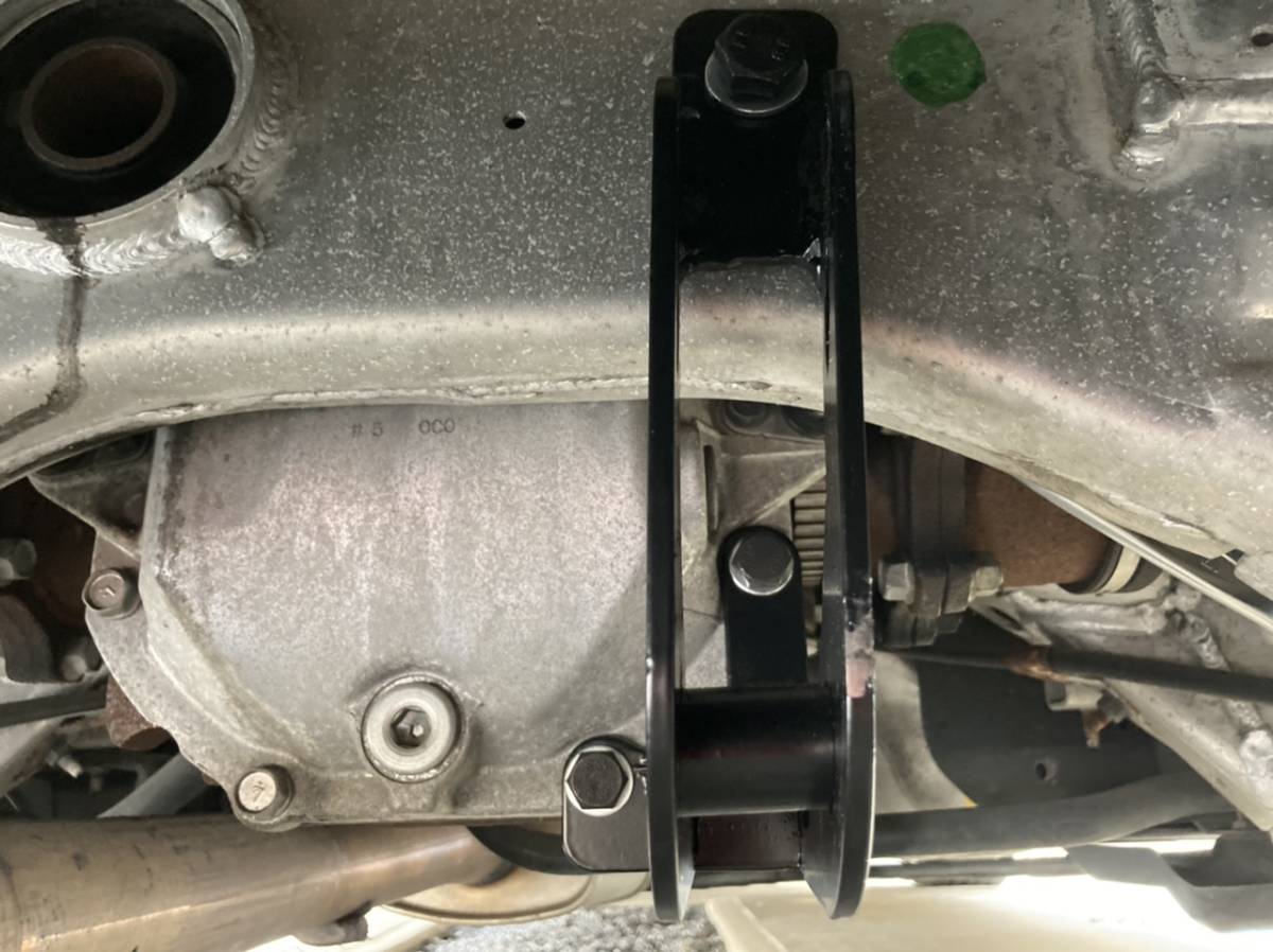 Z33 デフマウントブレース 補強バー逃げ形状 フェアレディZ スカイライン V35 fairlady Z skyline cpv35 スカイラインクーペ 日産 4