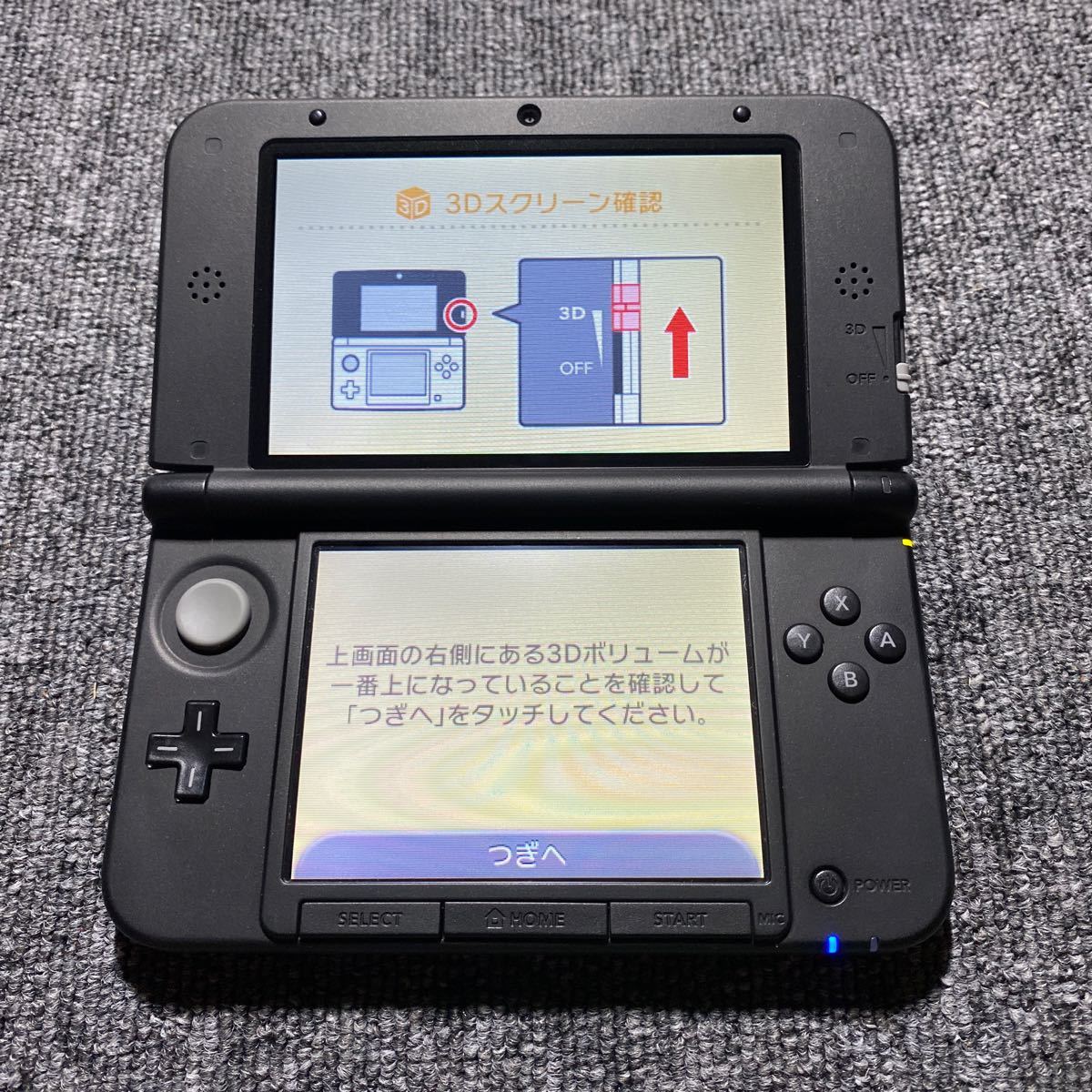 3DS  ニンテンドー3DS LL 本体 レッド×ブラック 充電器付き