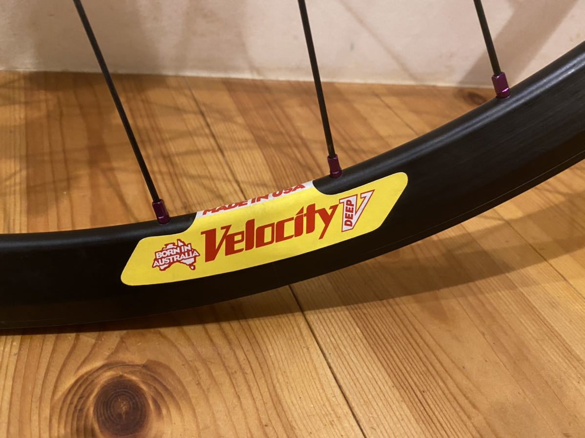 Philwoodハブ VELOCITY deep-v rim