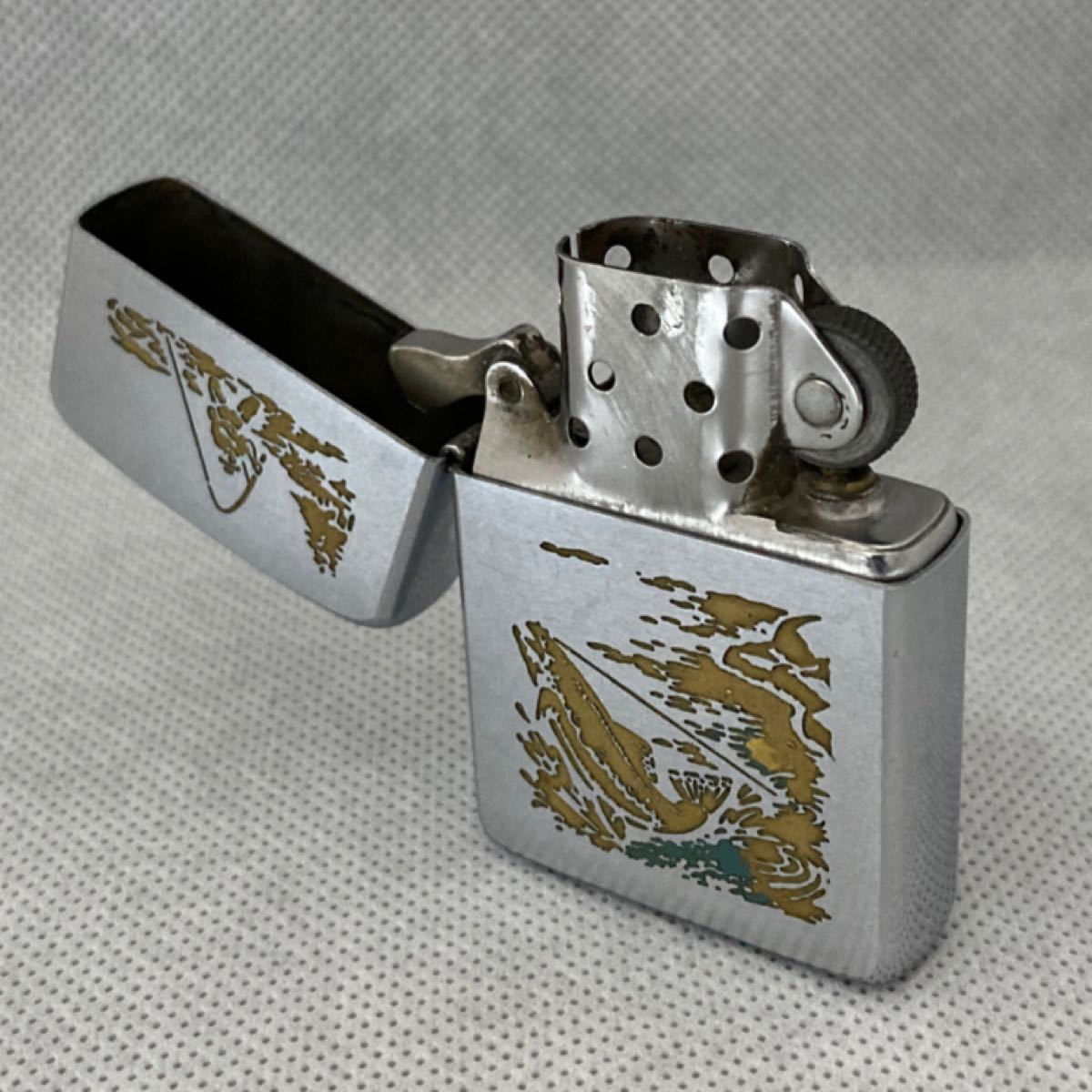 ZIPPO 1950 NIAGARA FALLS ONTARIO 激レア 中古品 箱付き 1963 ZIPPO 1950 NIAGARA FALLS ONTARIO 激レア 中古品 箱付き 1963
