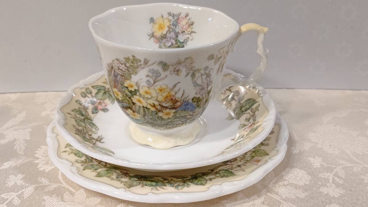 12 Royal Doulton Royal Doulton BRAMBLY HEDGE Blanc b Lee hedge spring cup & saucer & plate set of forks, spoons, chopsticks 